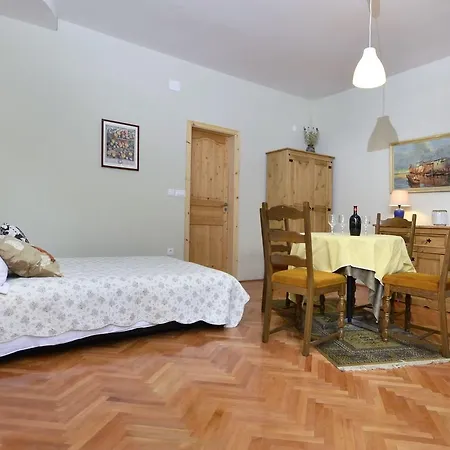 Lena Appartamento
